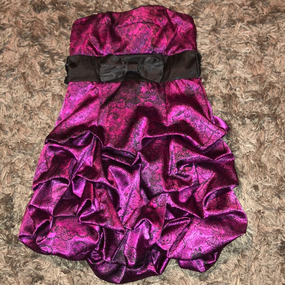 Strapless dress